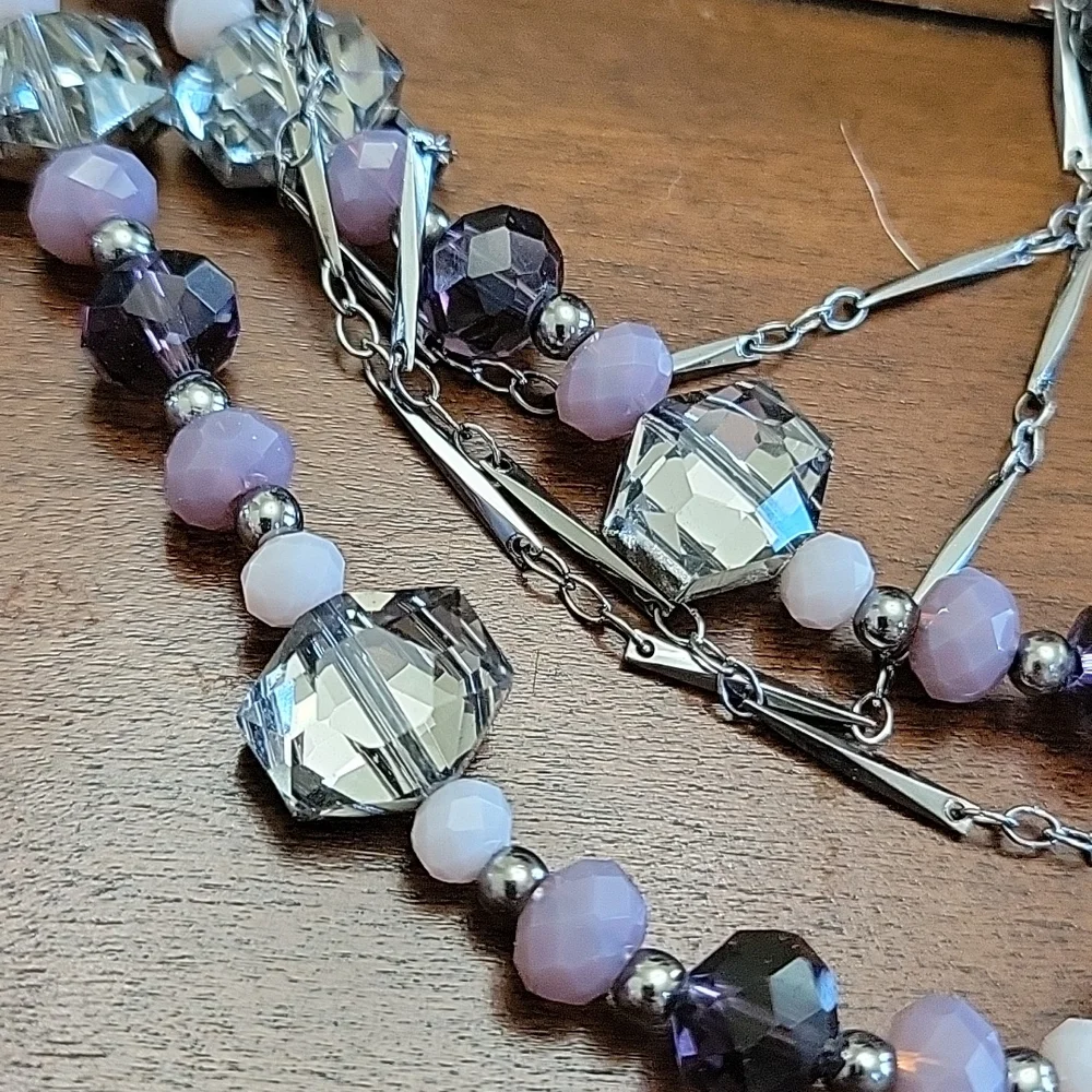 💜 VERA WANG NECKLACE